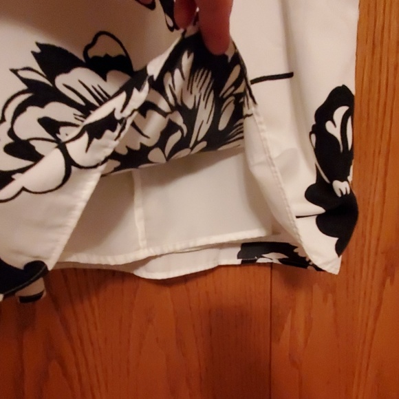 Banana Republic floral lined tank top size Small - Picture 5 of 8